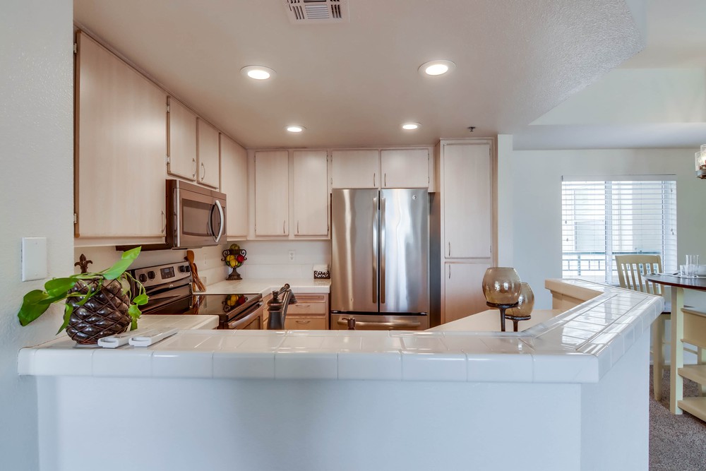 Virtual tour photo 22 of 44 for 640 Camino De La Reina Unit 1307