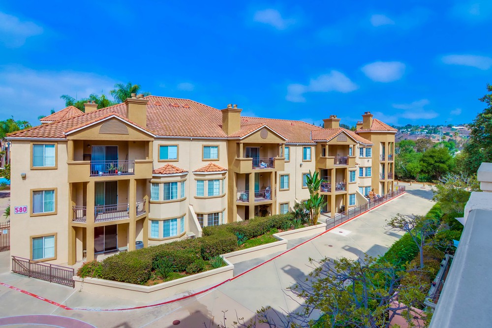 Virtual tour photo 27 of 44 for 640 Camino De La Reina Unit 1307