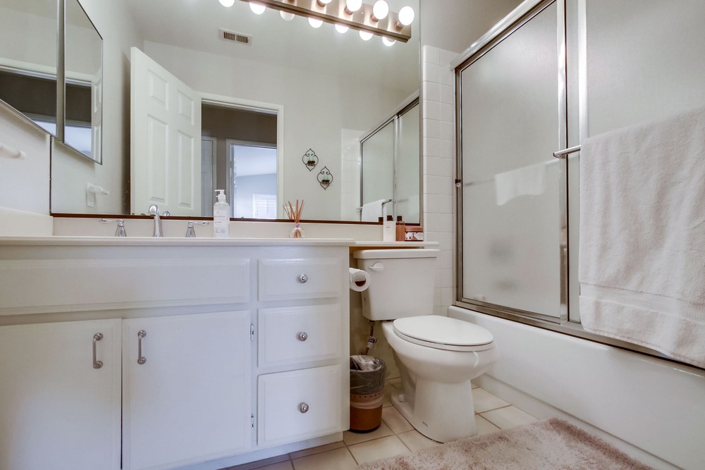 Virtual tour photo 22 of 38 for 13070 Avenida Marbella