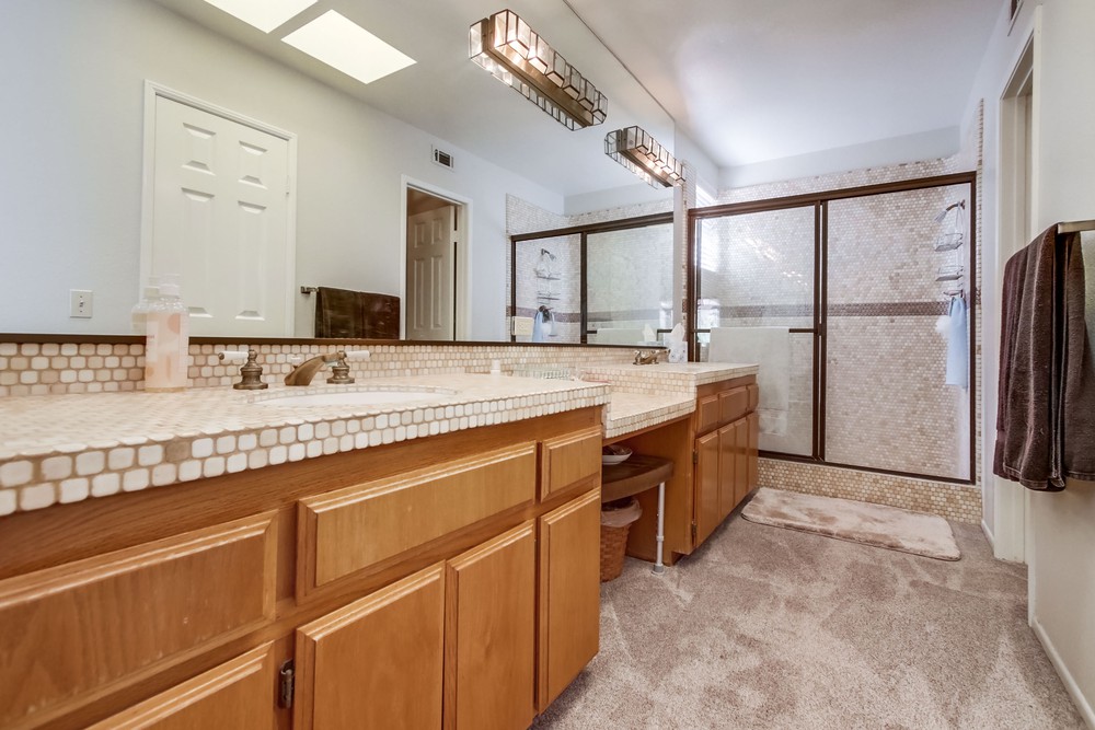 Virtual tour photo 30 of 38 for 13070 Avenida Marbella