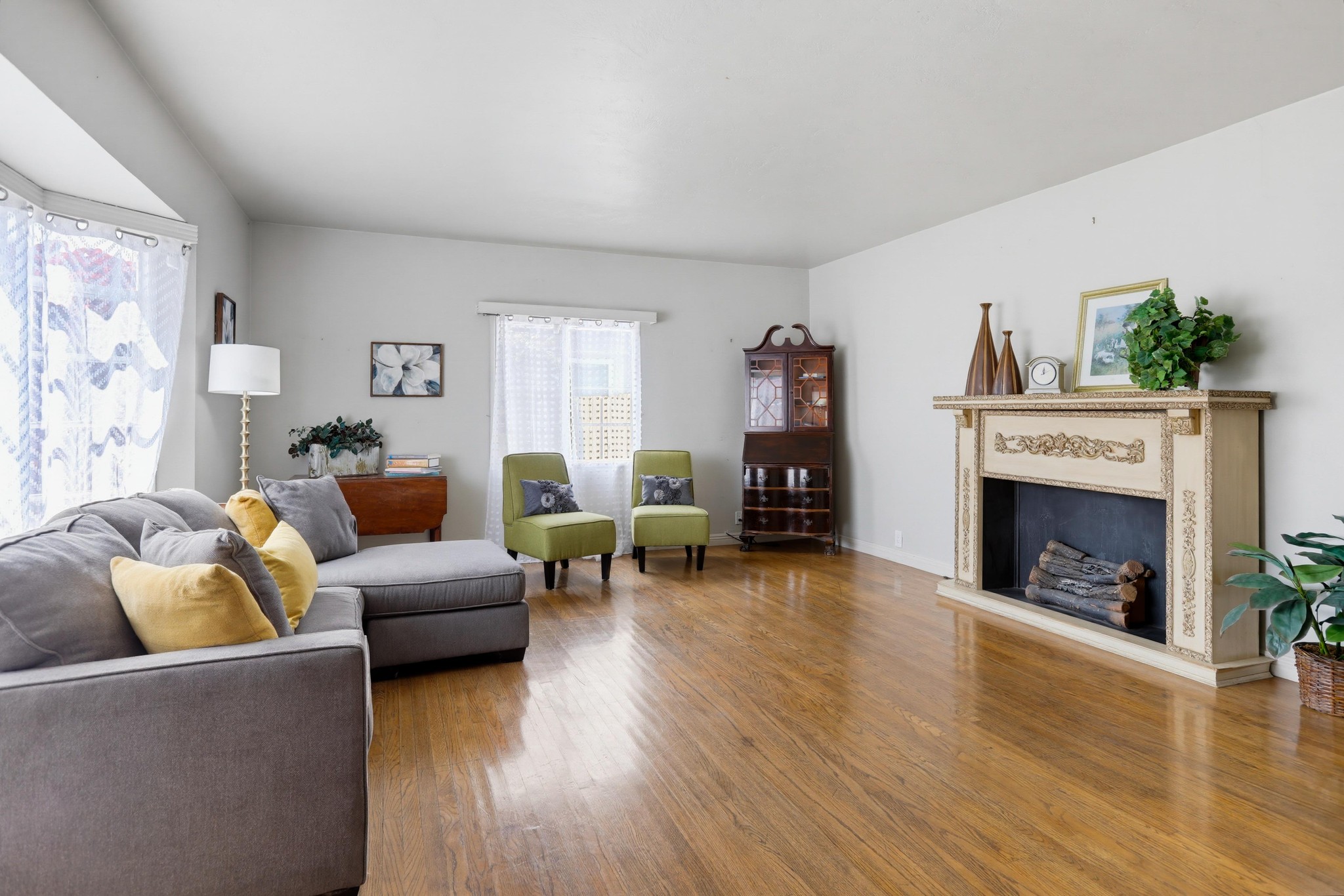 Virtual tour photo 7 of 92 for 13071 Birchwood St