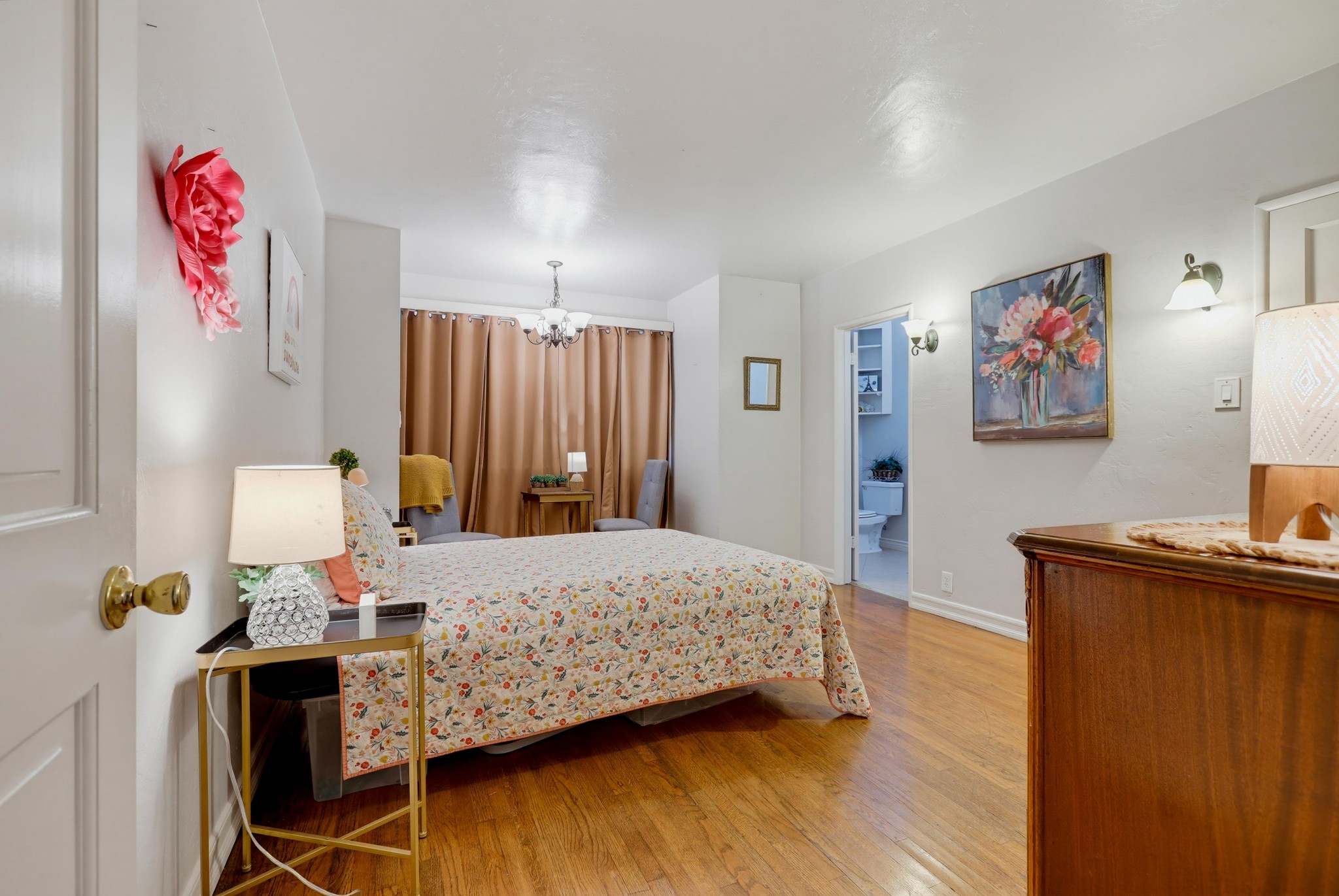 Virtual tour photo 36 of 92 for 13071 Birchwood St