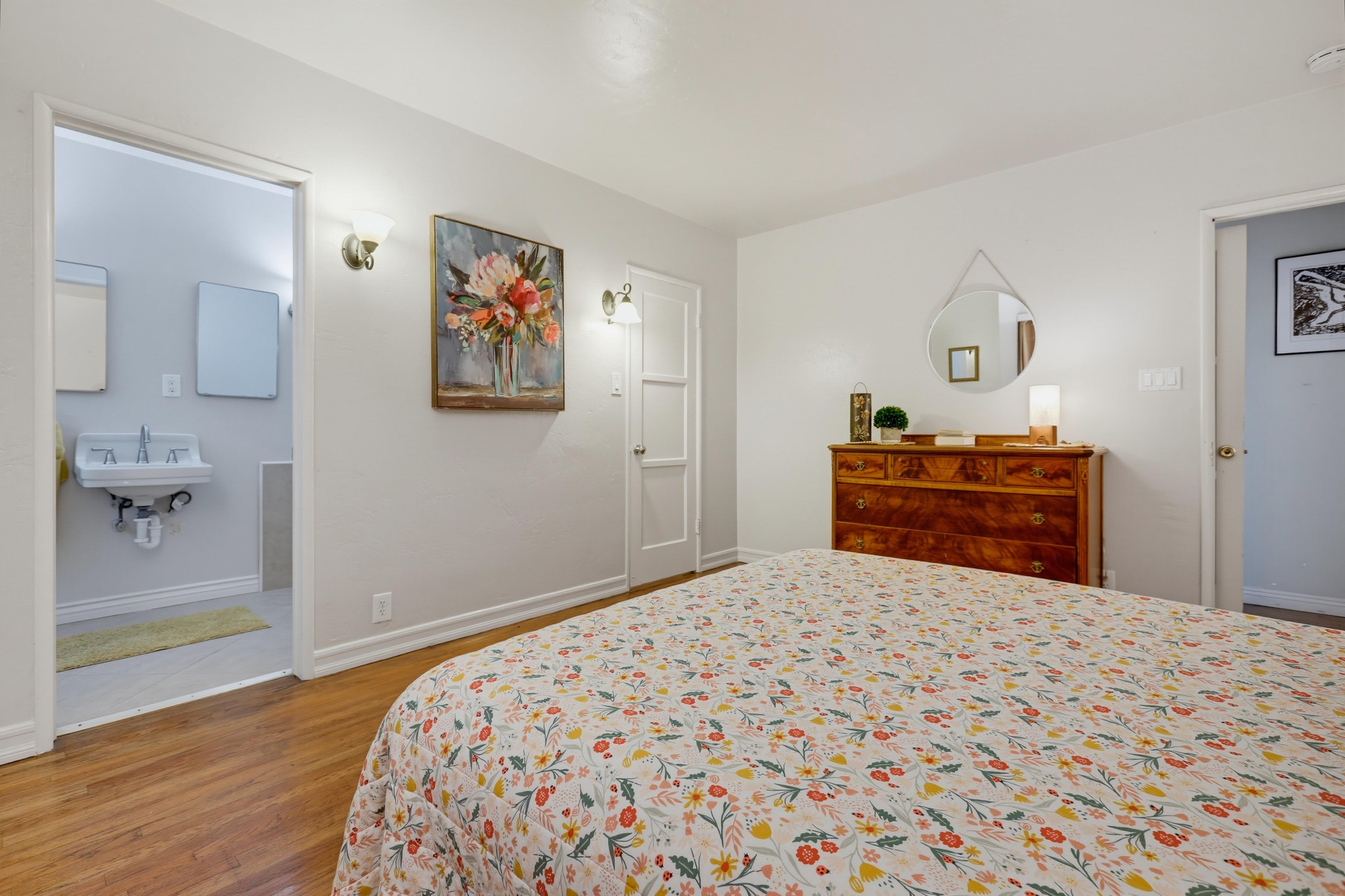 Virtual tour photo 40 of 92 for 13071 Birchwood St