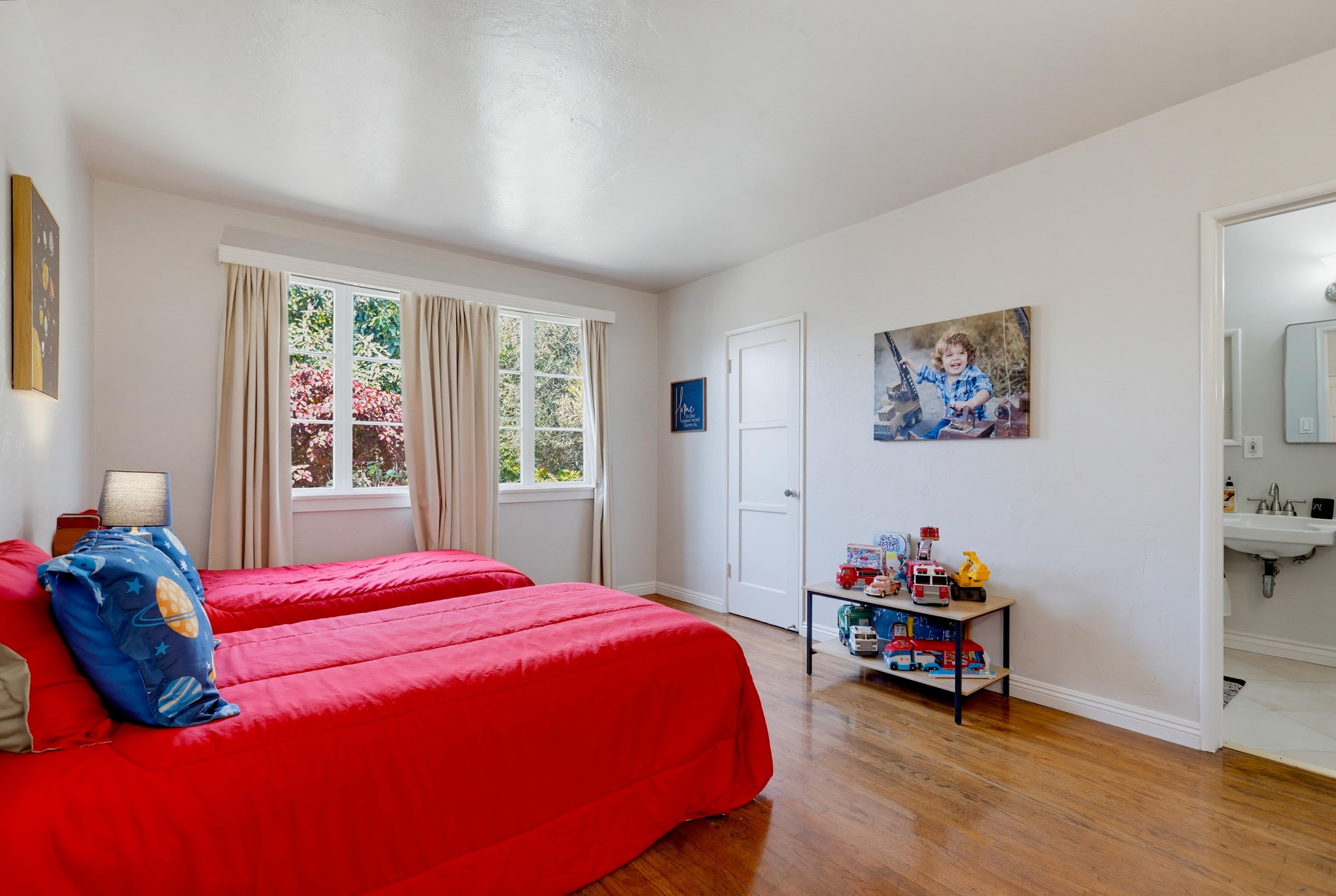 Virtual tour photo 48 of 92 for 13071 Birchwood St