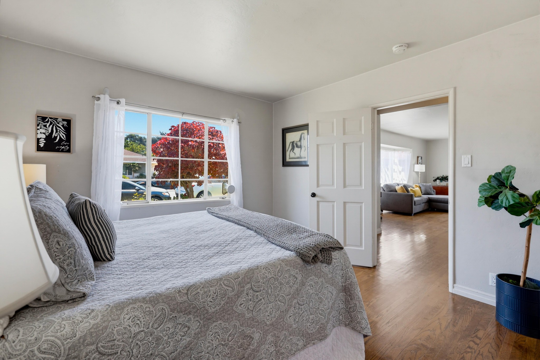 Virtual tour photo 52 of 92 for 13071 Birchwood St