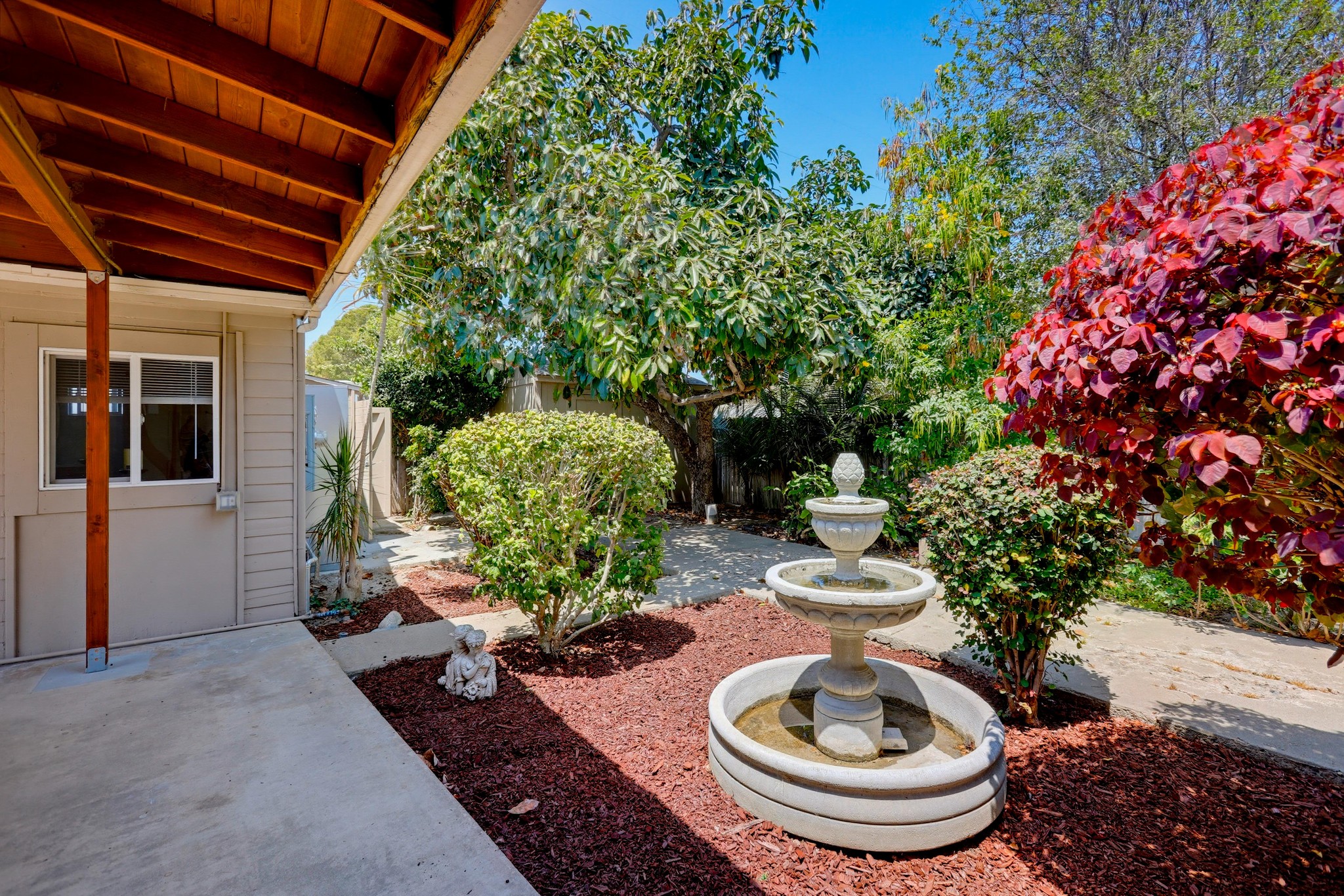Virtual tour photo 69 of 92 for 13071 Birchwood St