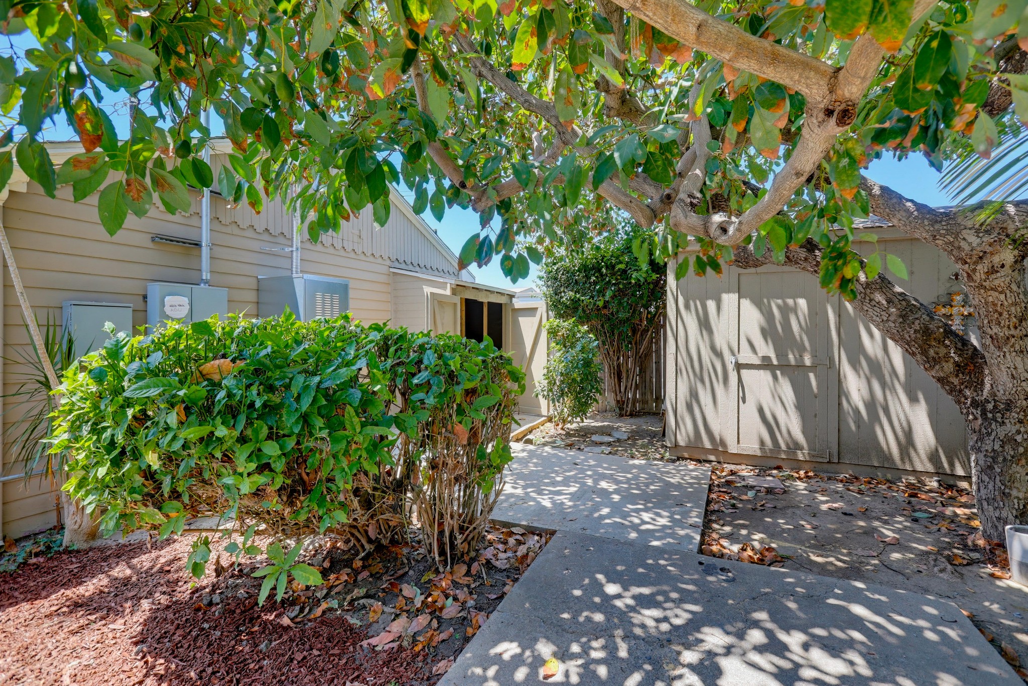 Virtual tour photo 71 of 92 for 13071 Birchwood St