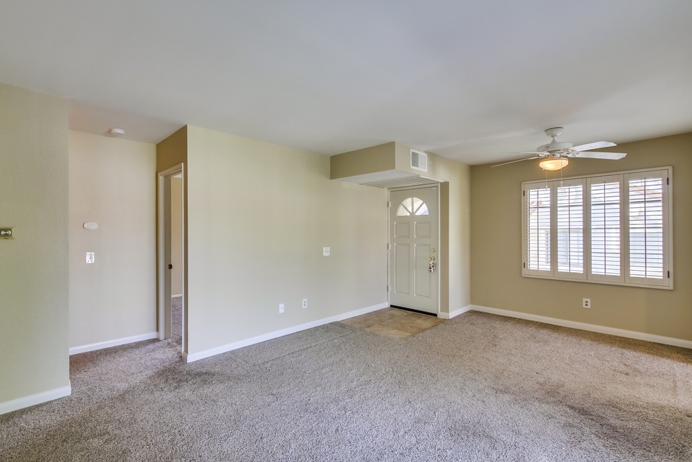 Virtual tour photo 7 of 21 for 13075 Wimberly Square #94
