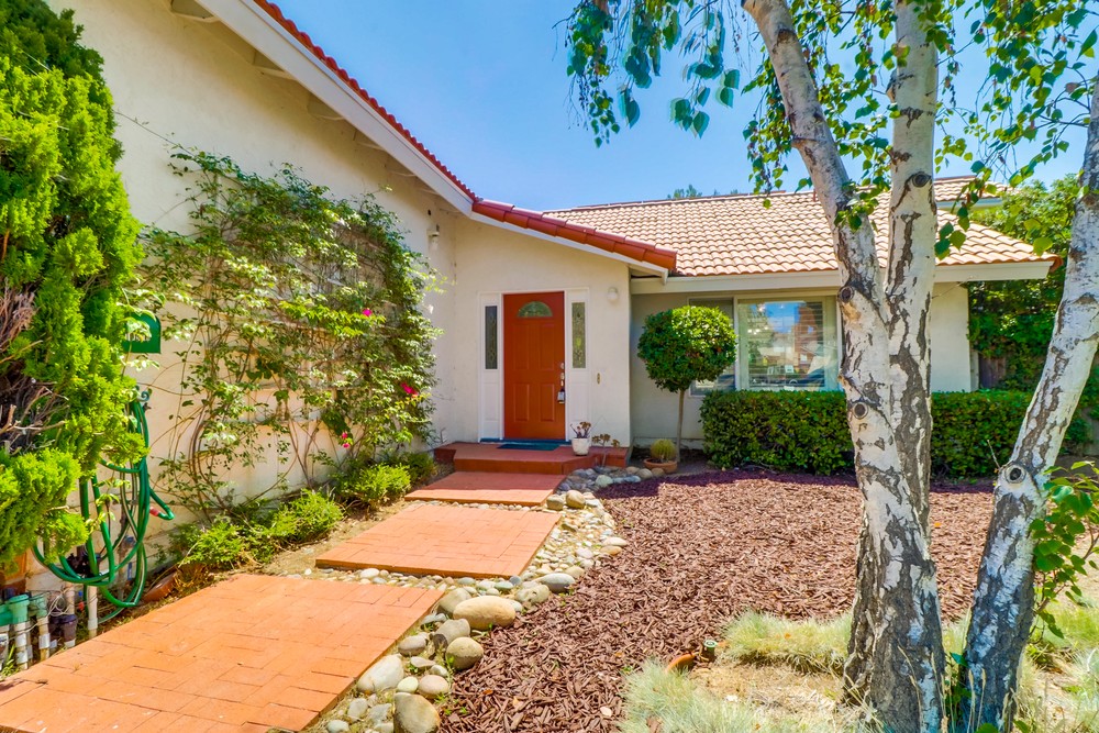 Virtual tour photo 6 of 52 for 13076 El Honcho Pl