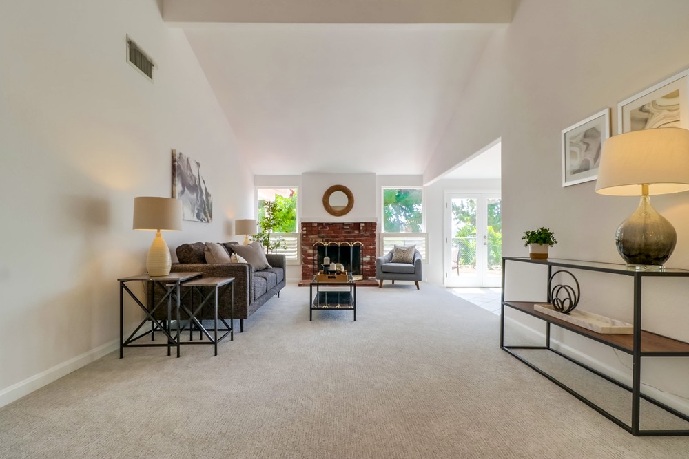 Virtual tour photo 10 of 52 for 13076 El Honcho Pl