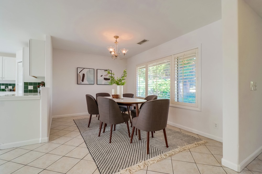 Virtual tour photo 12 of 52 for 13076 El Honcho Pl