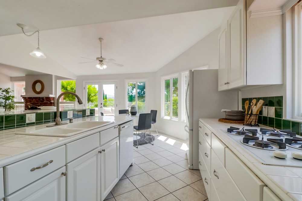 Virtual tour photo 20 of 52 for 13076 El Honcho Pl