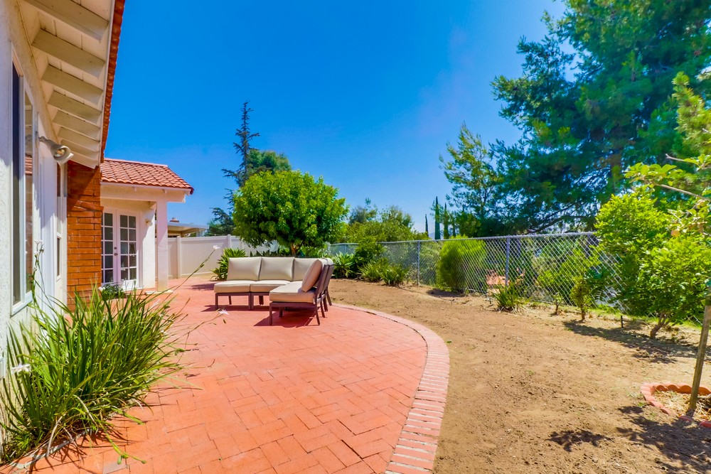 Virtual tour photo 43 of 52 for 13076 El Honcho Pl