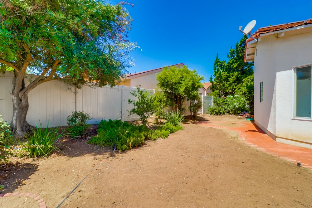 Virtual tour photo 46 of 52 for 13076 El Honcho Pl
