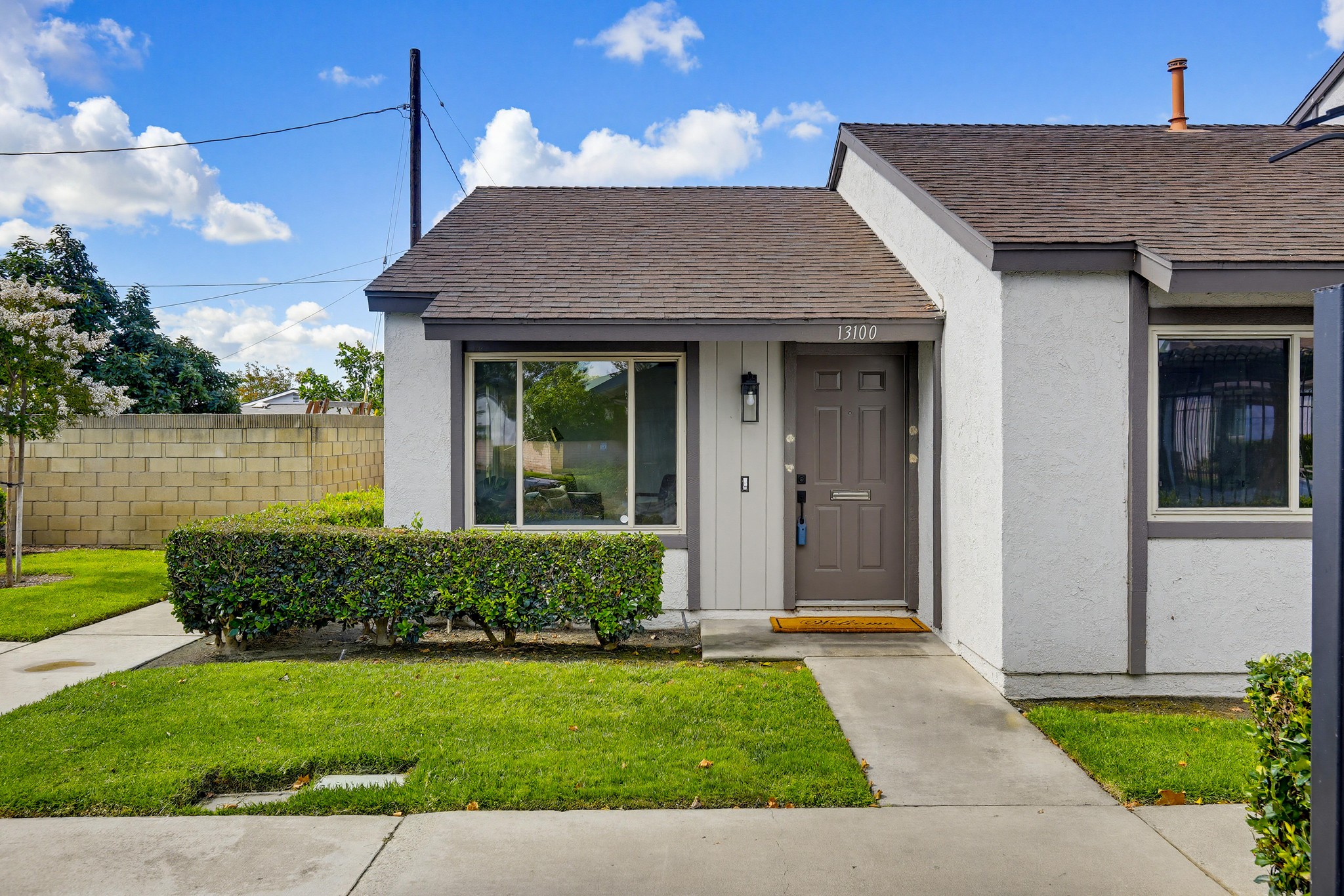 Virtual tour photo 3 of 69 for 13100 Ferndale Dr