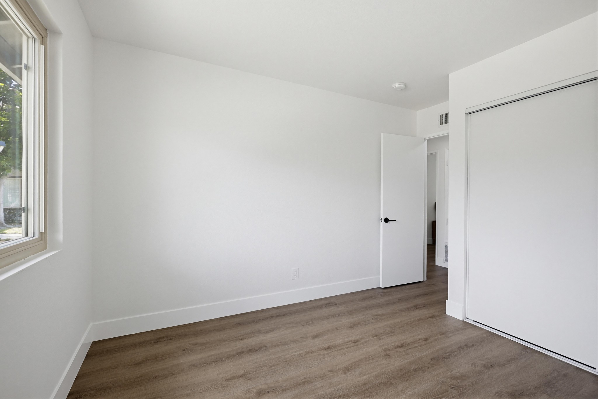 Virtual tour photo 38 of 69 for 13100 Ferndale Dr