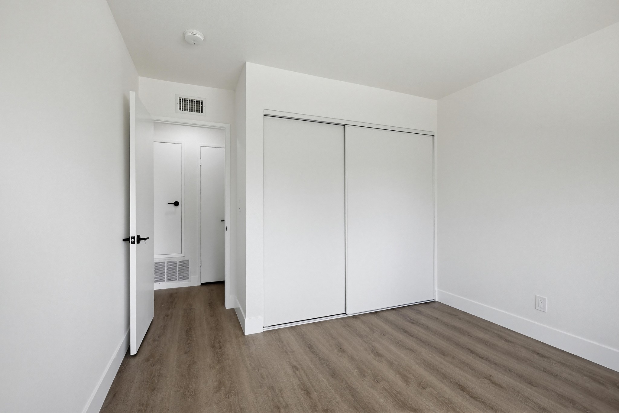 Virtual tour photo 39 of 69 for 13100 Ferndale Dr