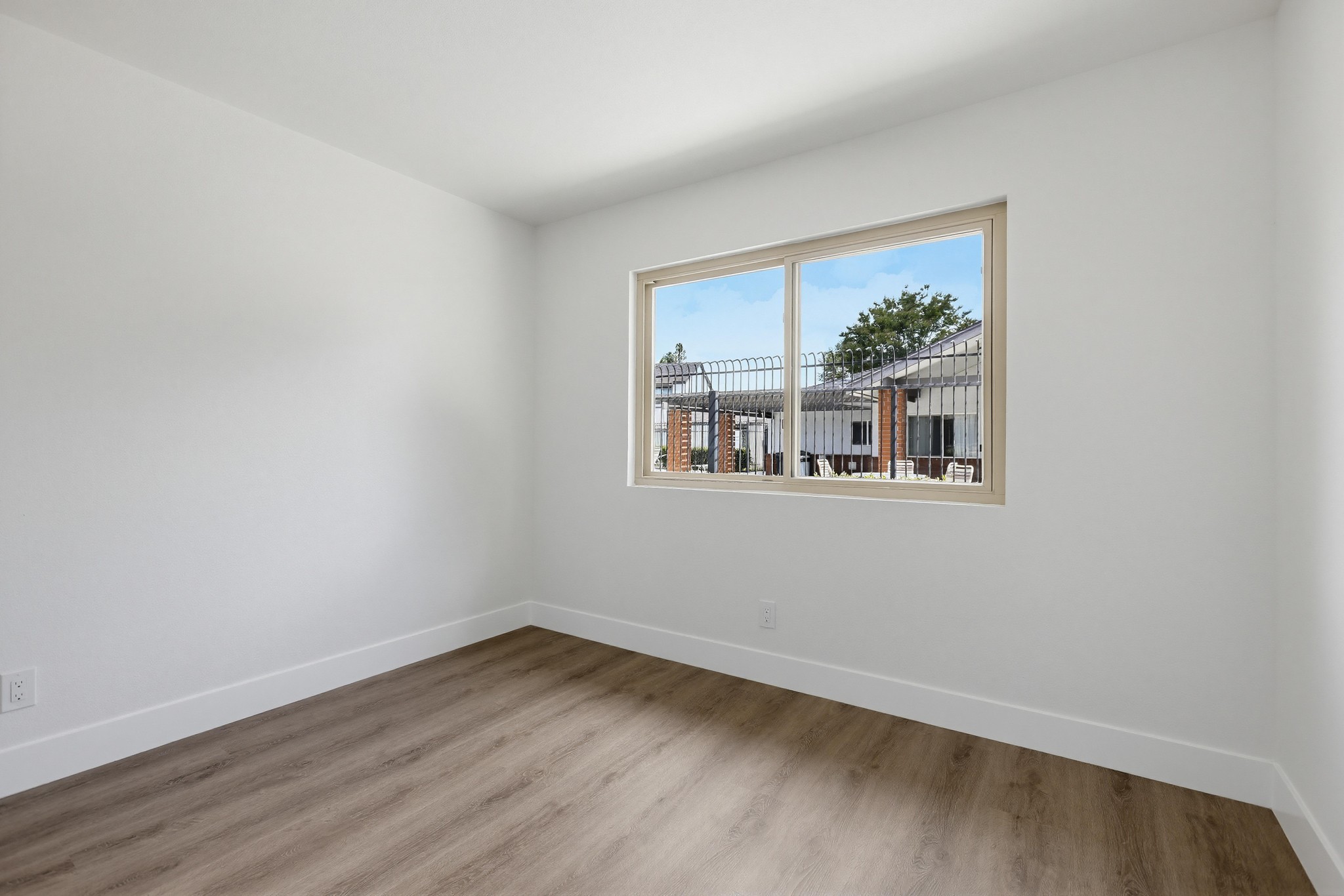 Virtual tour photo 41 of 69 for 13100 Ferndale Dr