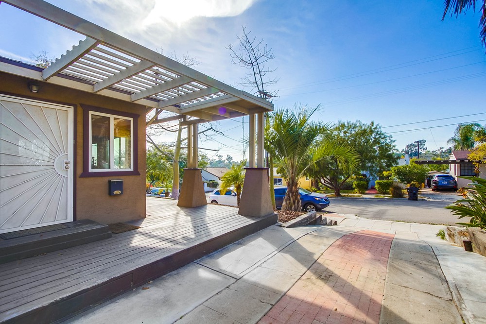 Virtual tour photo 7 of 61 for 1311 Felton St