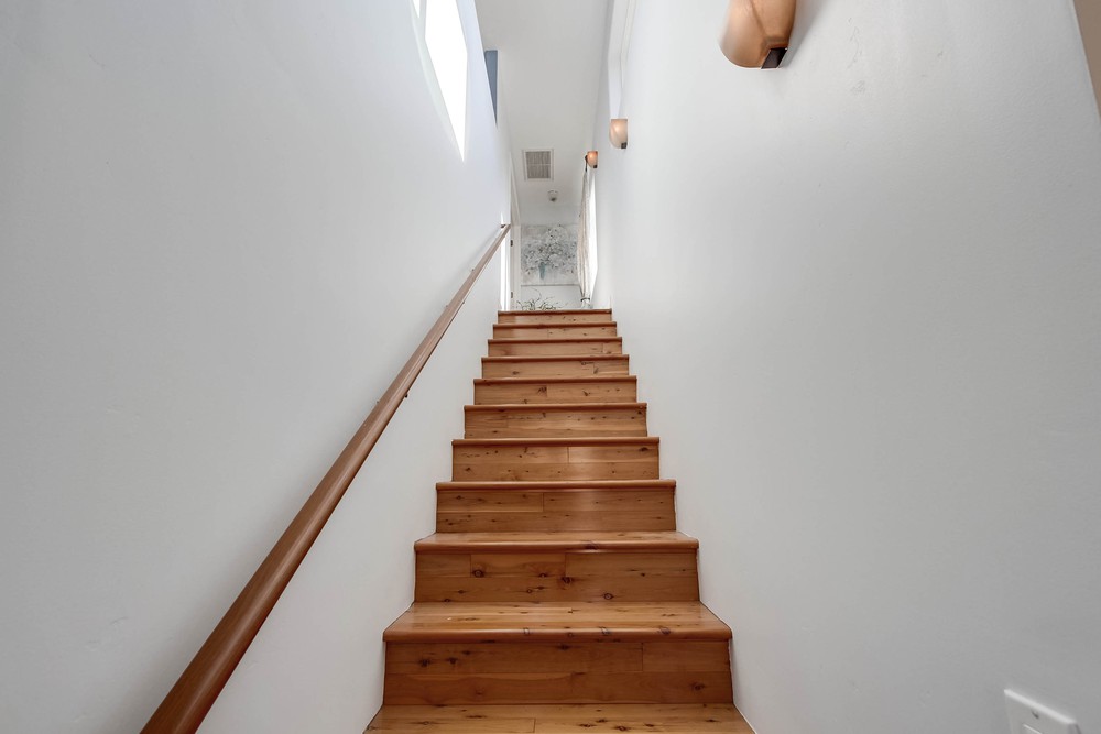 Virtual tour photo 28 of 61 for 1311 Felton St
