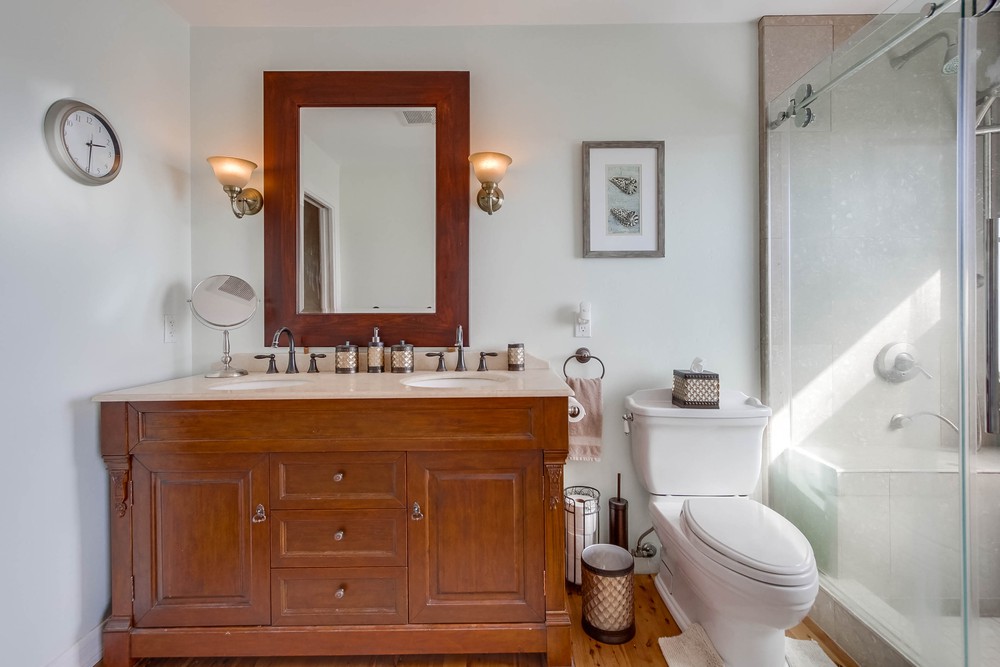 Virtual tour photo 37 of 61 for 1311 Felton St