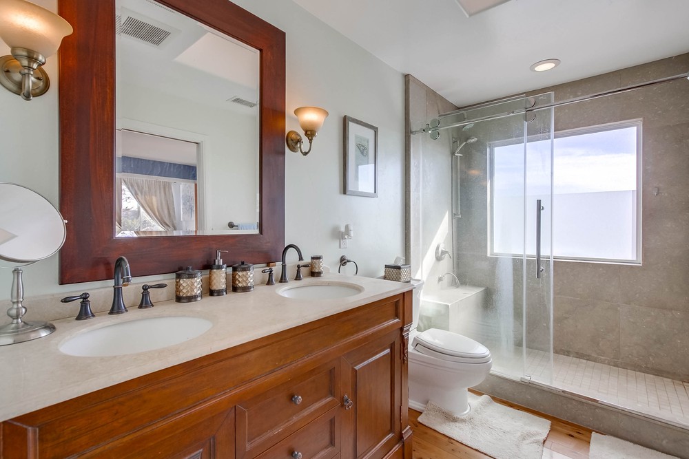 Virtual tour photo 38 of 61 for 1311 Felton St