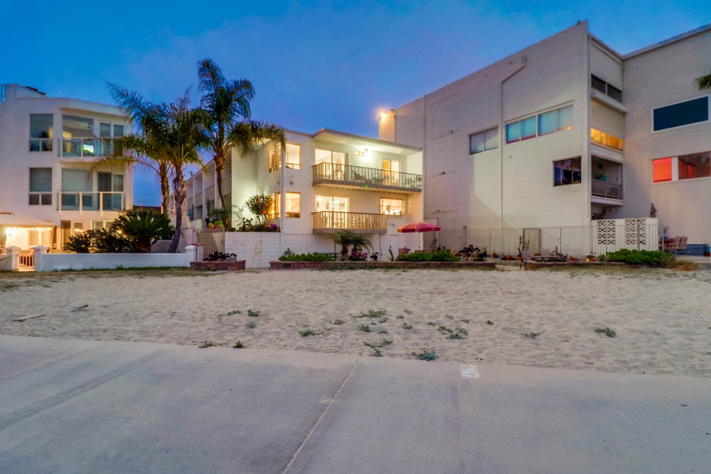 Virtual tour photo 1 of 63 for 1311 La Palma St UNIT 10