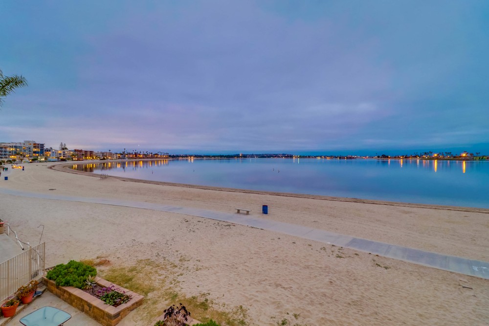 Virtual tour photo 12 of 63 for 1311 La Palma St UNIT 10