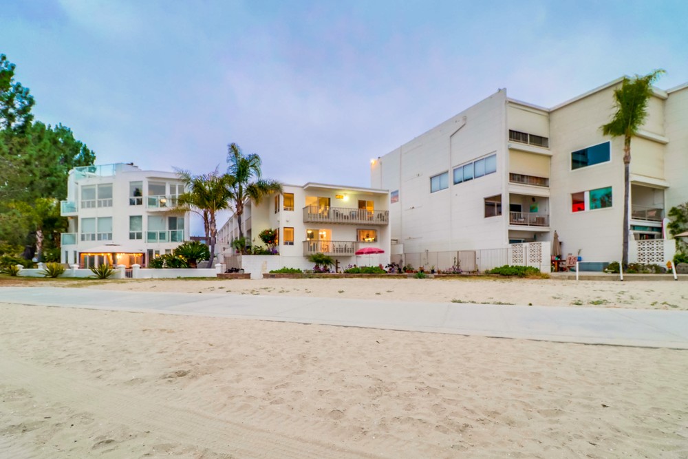 Virtual tour photo 52 of 63 for 1311 La Palma St UNIT 10