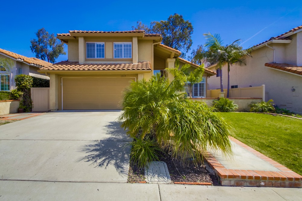 Virtual tour photo 3 of 51 for 13115 Russet Leaf Ln