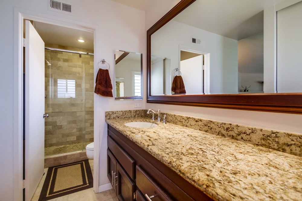Virtual tour photo 37 of 51 for 13115 Russet Leaf Ln