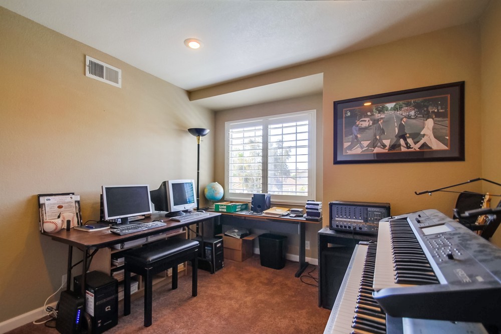 Virtual tour photo 43 of 51 for 13115 Russet Leaf Ln