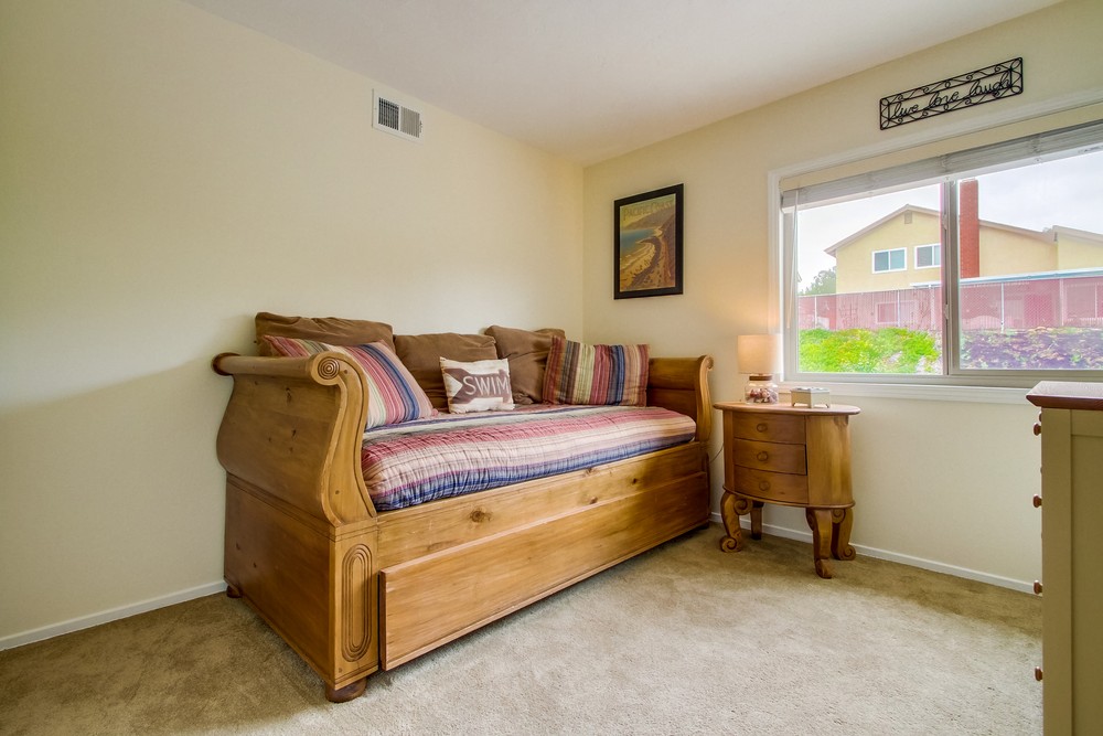 Virtual tour photo 32 of 44 for 13119 Trail Dust Ave