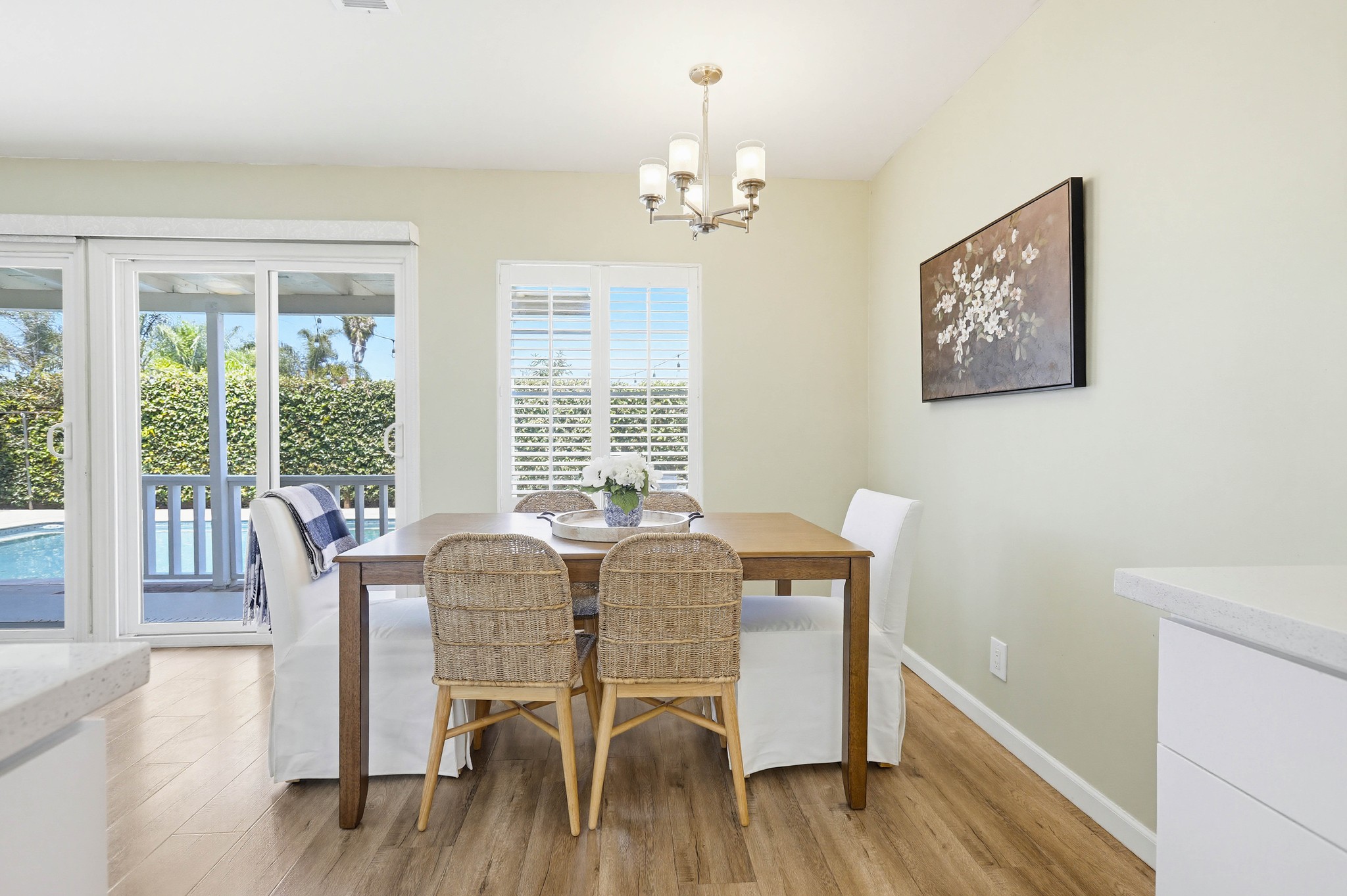 Virtual tour photo 43 of 82 for 1312 N Devonshire Rd