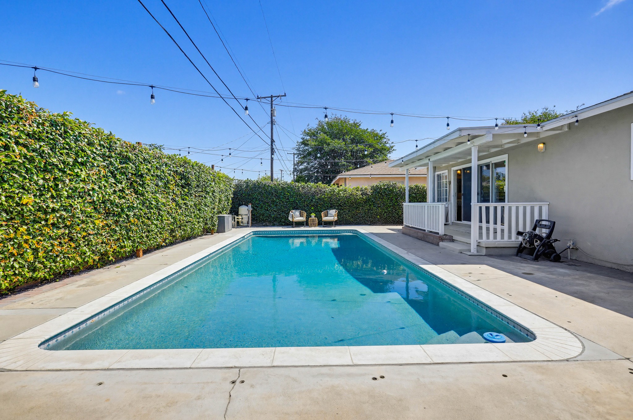 Virtual tour photo 74 of 82 for 1312 N Devonshire Rd