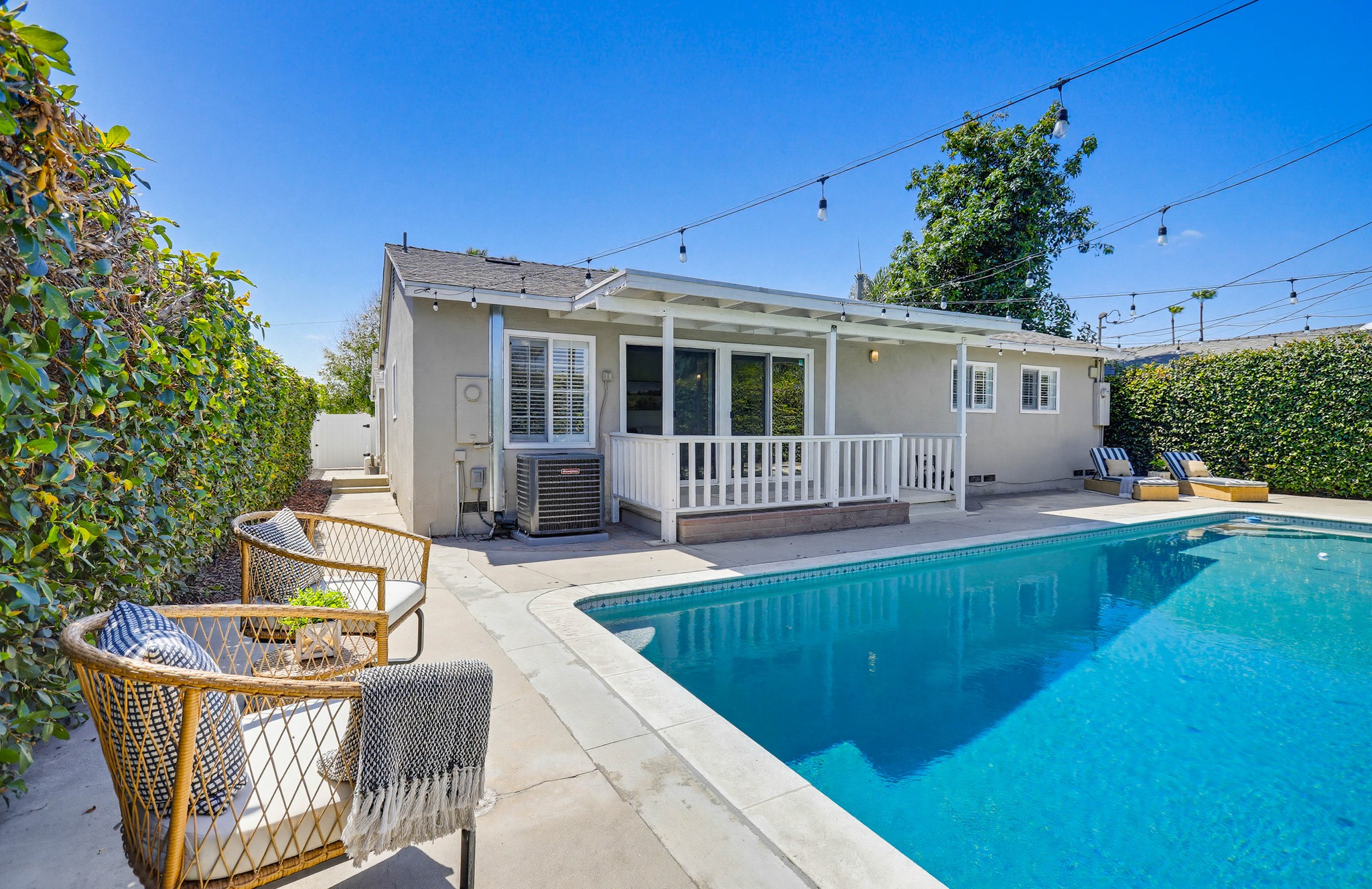 Virtual tour photo 79 of 82 for 1312 N Devonshire Rd