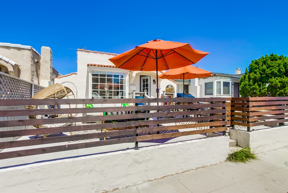 Virtual tour photo 3 of 62 for 1314 Pacific Beach Dr