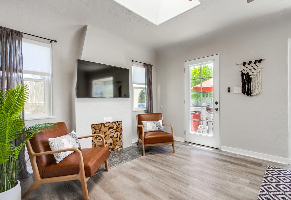 Virtual tour photo 18 of 62 for 1314 Pacific Beach Dr
