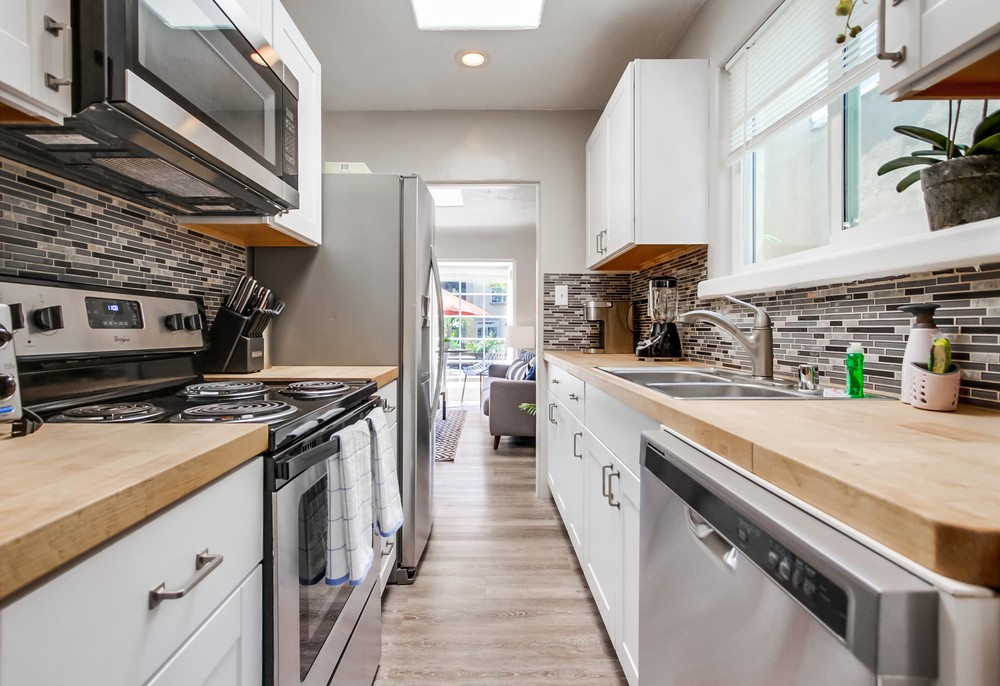 Virtual tour photo 28 of 62 for 1314 Pacific Beach Dr