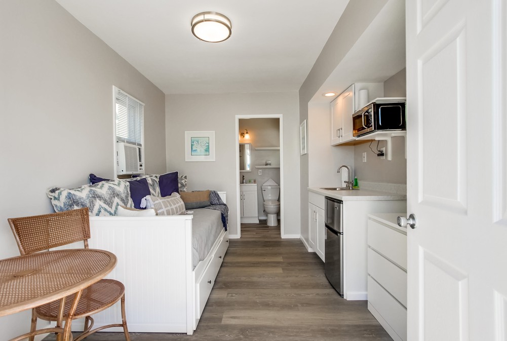 Virtual tour photo 52 of 62 for 1314 Pacific Beach Dr