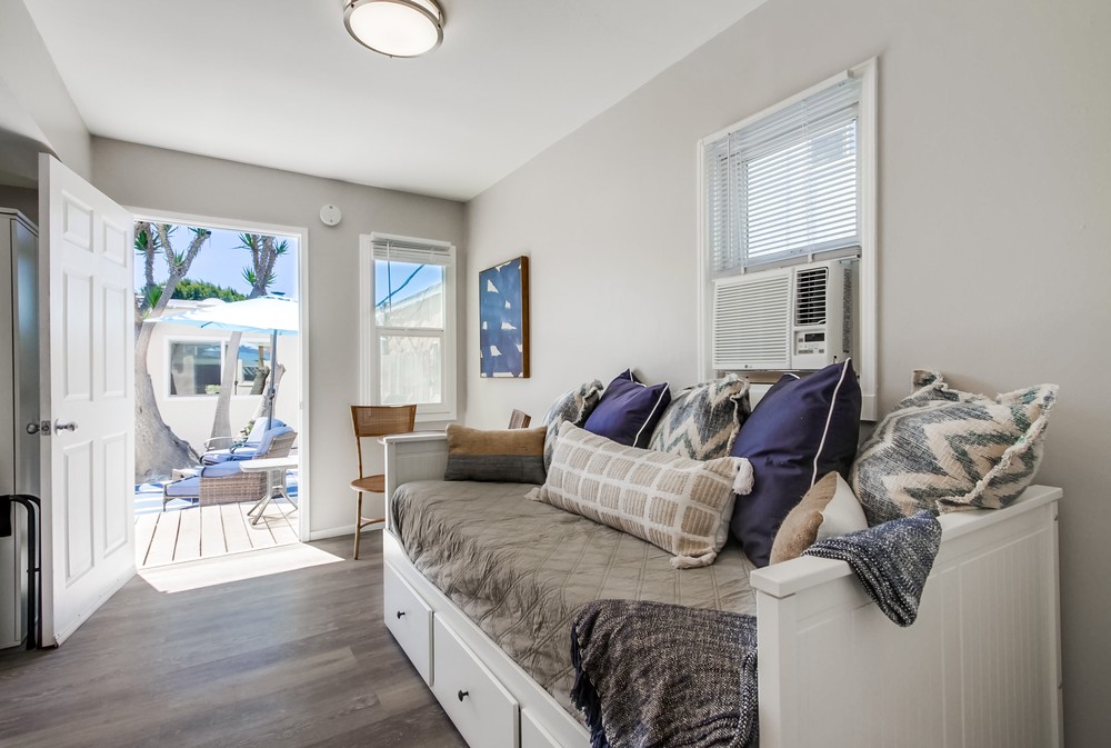 Virtual tour photo 54 of 62 for 1314 Pacific Beach Dr