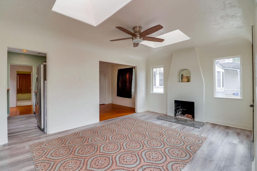 Virtual tour photo 8 of 35 for 1314 Pacific Beach Dr