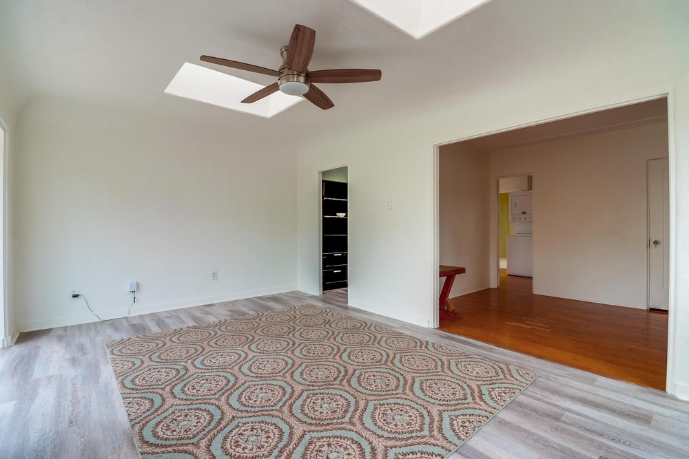 Virtual tour photo 9 of 35 for 1314 Pacific Beach Dr
