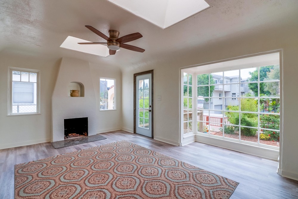 Virtual tour photo 10 of 35 for 1314 Pacific Beach Dr