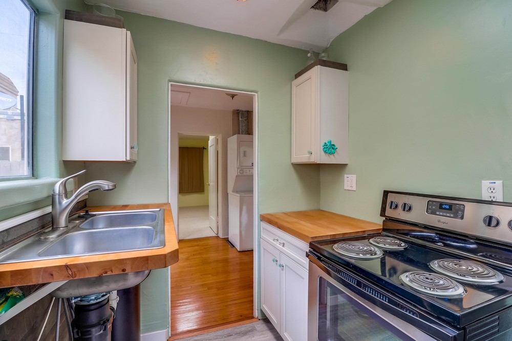 Virtual tour photo 17 of 35 for 1314 Pacific Beach Dr