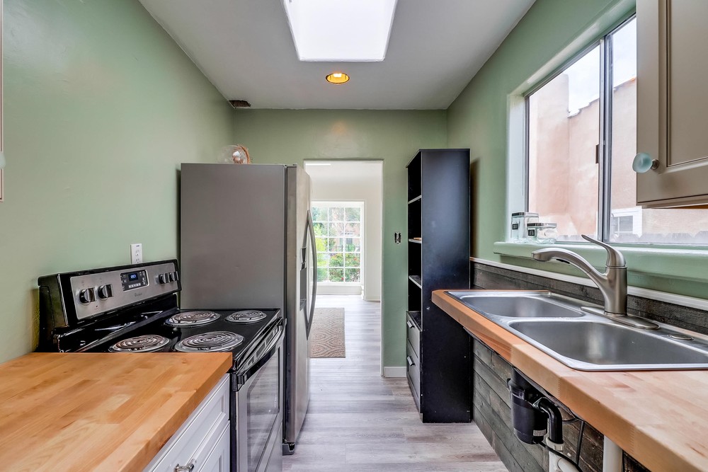 Virtual tour photo 18 of 35 for 1314 Pacific Beach Dr