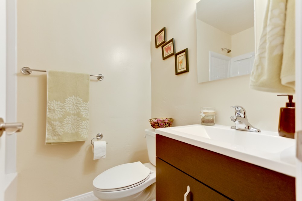 Virtual tour photo 18 of 43 for 1315 Coronado Ave