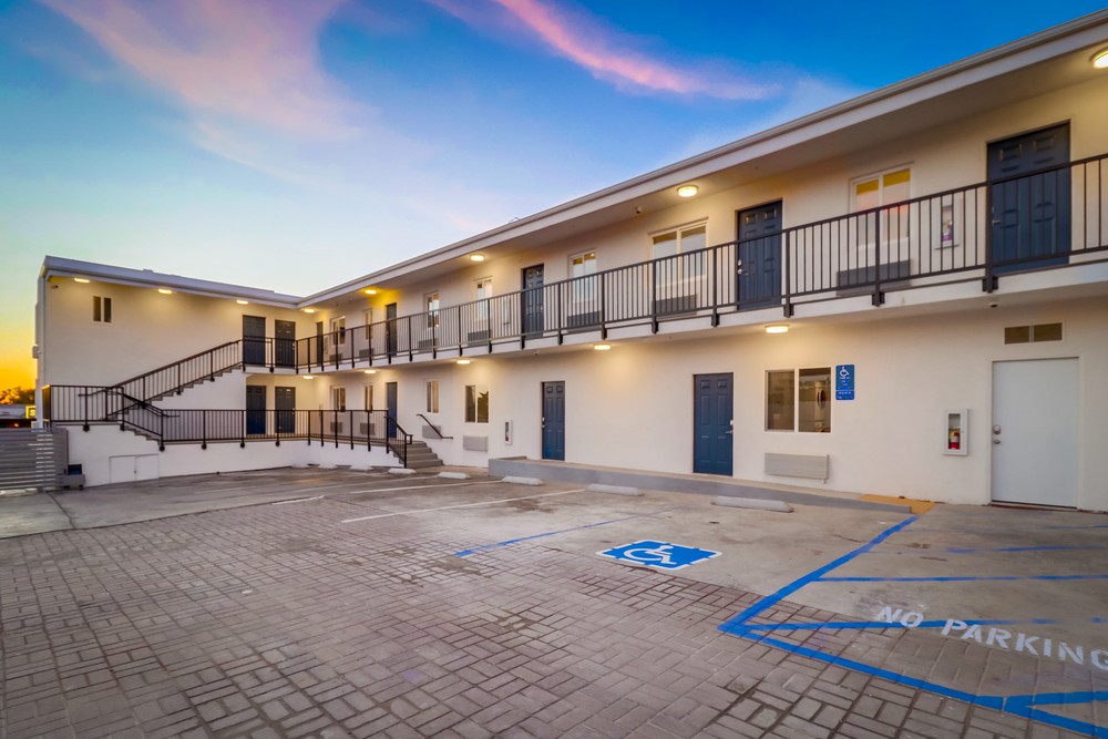 Virtual tour photo 1 of 83 for 1315 Morena Blvd