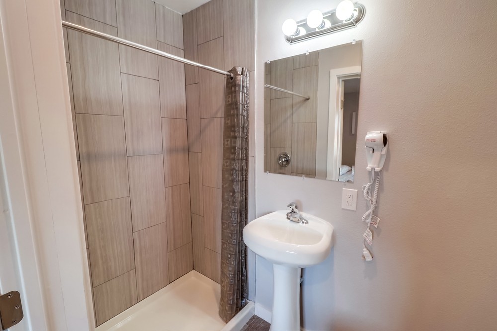 Virtual tour photo 23 of 83 for 1315 Morena Blvd