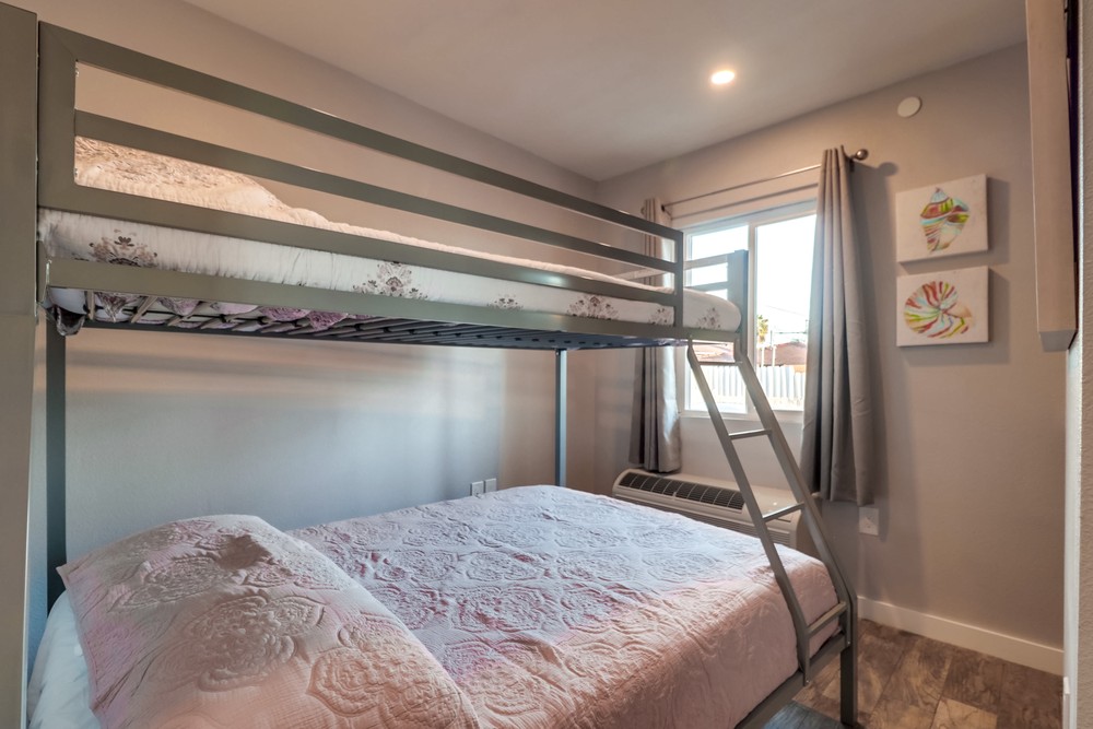 Virtual tour photo 24 of 83 for 1315 Morena Blvd